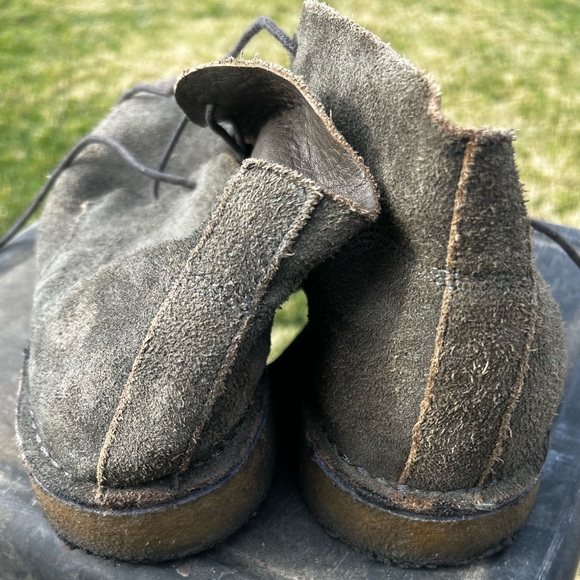 Men’s Banana Republic suede chukka boots size - 9 - Picture 4 of 4